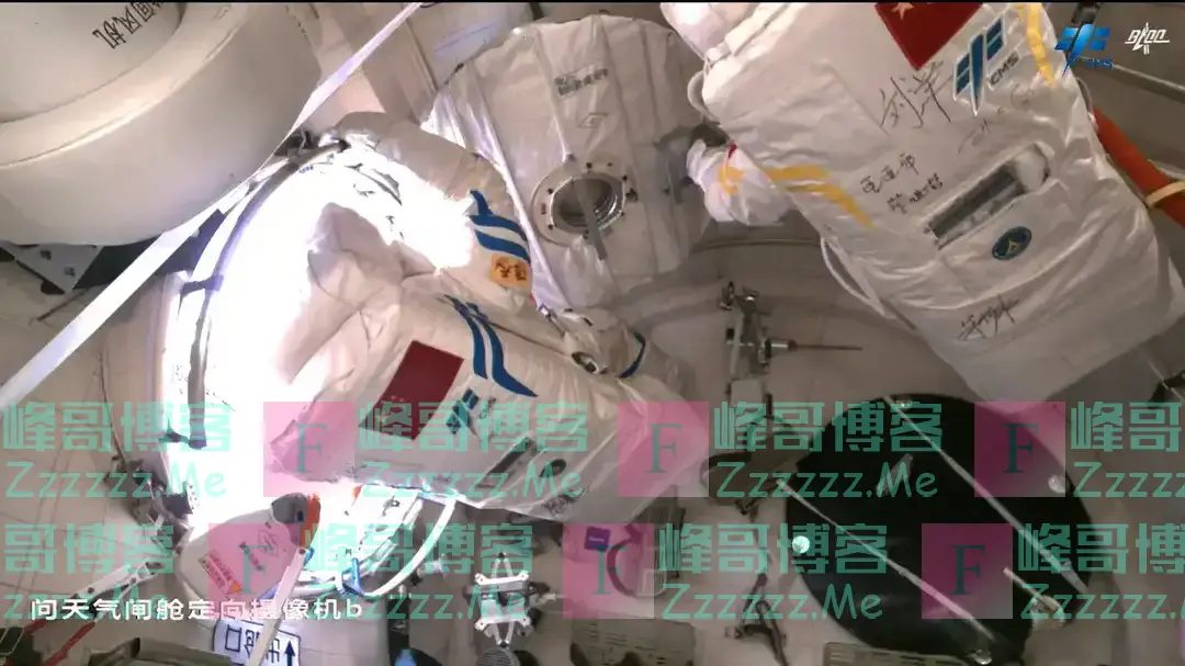 怎么回事!神舟十八号明明安全返回,3名航天员的脸为什么肿了?