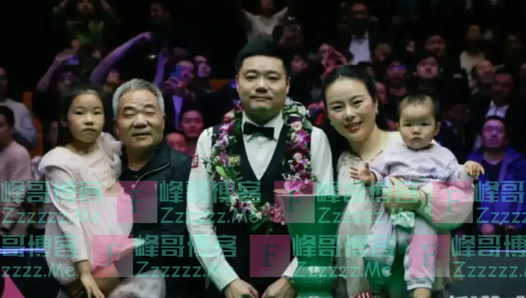 37岁丁俊晖现状!身家过亿,常住英国富人区,妻子奔50岁气质不俗