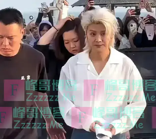 这还是鹿晗吗，怎么变成这样了，感觉现在他好颓废 ???