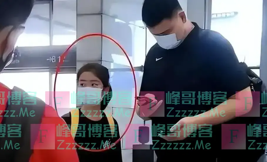 姚明女儿身高已超妻子叶莉,200斤体重穿着朴素,身高有望达2米15
