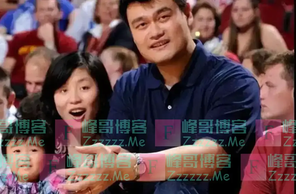 姚明女儿身高已超妻子叶莉,200斤体重穿着朴素,身高有望达2米15
