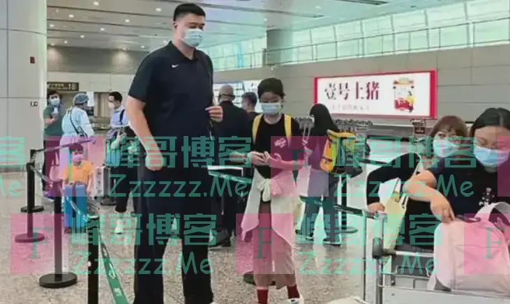 姚明女儿身高已超妻子叶莉,200斤体重穿着朴素,身高有望达2米15